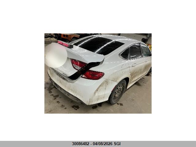 30086482 :رقم المزاد ، 1C3CCCFBXFN645561 vin ، 2015 Chrysler 200 Lx مزاد بيع