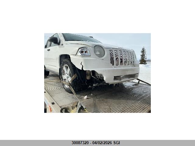 30087320 :رقم المزاد ، 1J8FF47W37D205429 vin ، 2007 Jeep Compass مزاد بيع