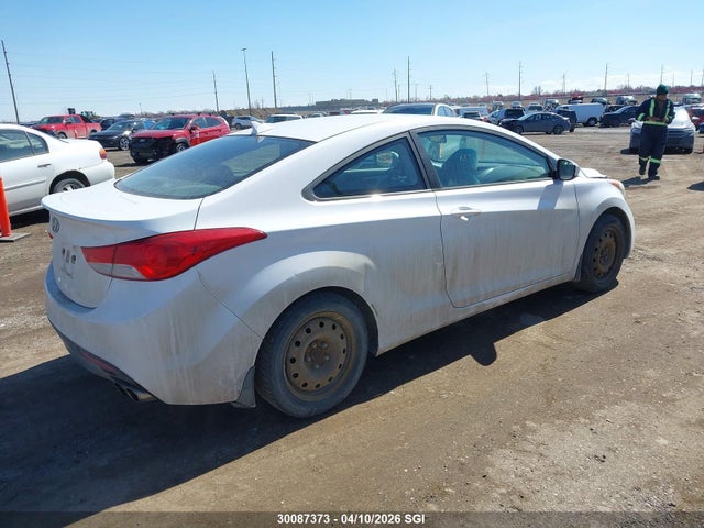 30087373 :رقم المزاد ، KMHDH6AE3DU020714 vin ، 2013 Hyundai Elantra Coupe Gs/se مزاد بيع