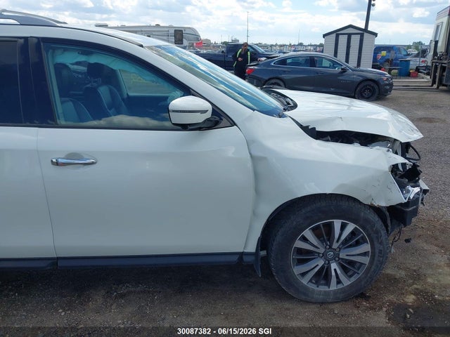 Aukcja sprzedaży 2017 Nissan Pathfinder S/sv/sl/platinum, vin: 5N1DR2MM7HC657657, numer aukcji: 30087382