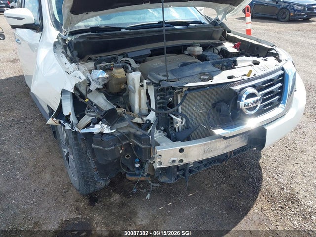 Aukcja sprzedaży 2017 Nissan Pathfinder S/sv/sl/platinum, vin: 5N1DR2MM7HC657657, numer aukcji: 30087382