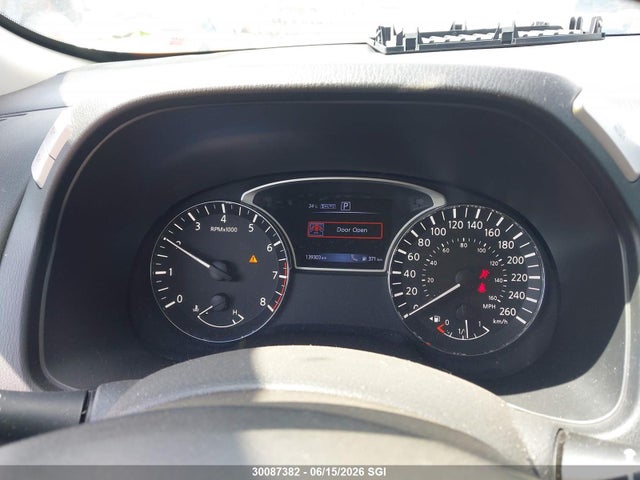 Aukcja sprzedaży 2017 Nissan Pathfinder S/sv/sl/platinum, vin: 5N1DR2MM7HC657657, numer aukcji: 30087382