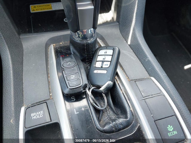30087479 :رقم المزاد ، 2HGFC1F9XGH111420 vin ، 2016 Honda Civic Touring مزاد بيع