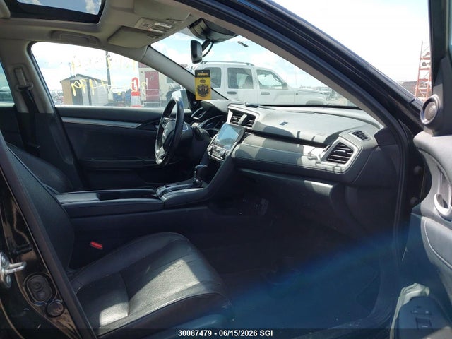 30087479 :رقم المزاد ، 2HGFC1F9XGH111420 vin ، 2016 Honda Civic Touring مزاد بيع
