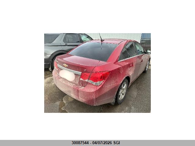 1G1PE5SB0E7379973 Chevrolet Cruze