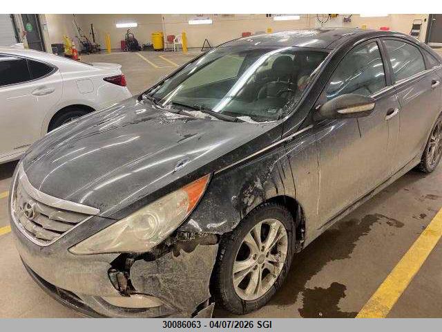 30086063 :رقم المزاد ، 5NPEC4AC4CH376978 vin ، 2012 Hyundai Sonata Se/limited مزاد بيع