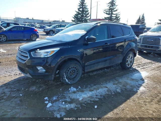 1FMCU9GD7JUA87562 Ford ESCAPE SE
