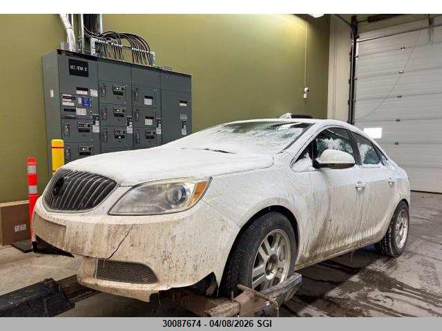 1G4PP5SKXH4106946 Buick Verano