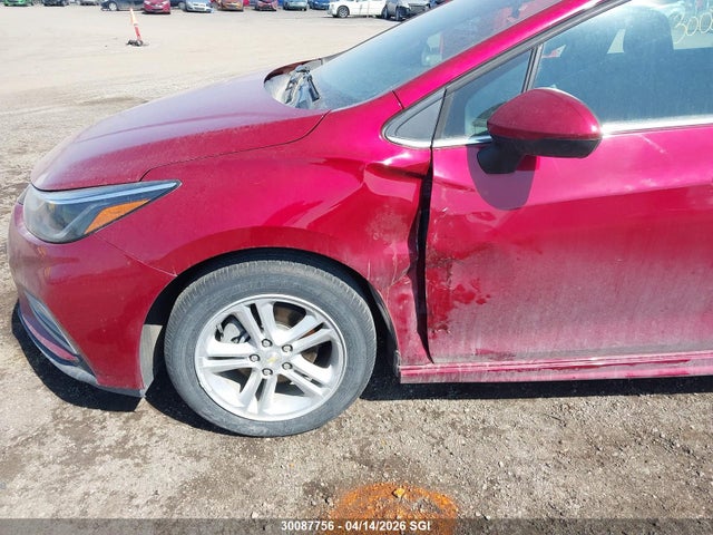 1G1BE5SM0J7246832 Chevrolet CRUZE LT