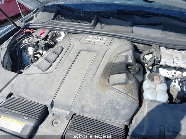WA1WAAF77JD030361 Audi Q7 Technik S-line