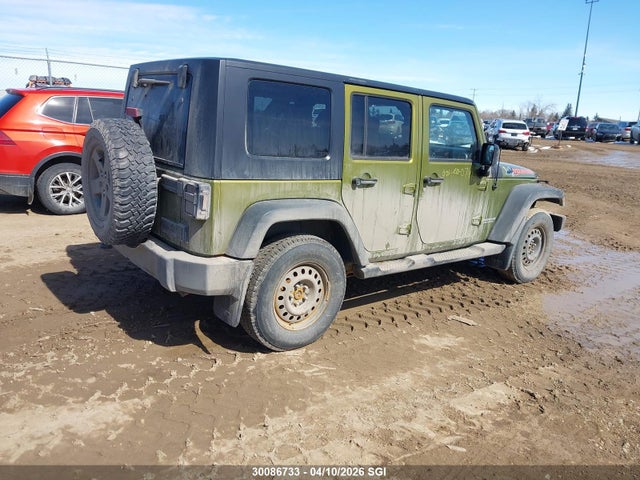 30086733 :رقم المزاد ، 1J4BA3H15AL190957 vin ، 2010 Jeep Wrangler Unlimited Sport مزاد بيع