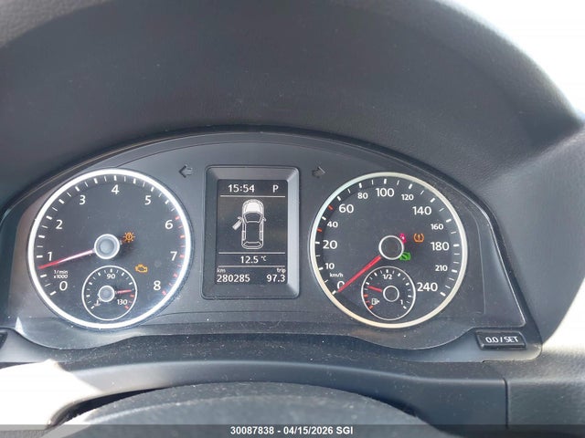 30087838 :رقم المزاد ، WVGJV3AX7DW572166 vin ، 2013 Volkswagen Tiguan S/se/sel مزاد بيع