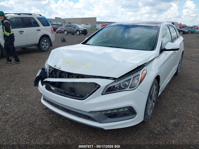 2015 Hyundai Sonata Sport/limited მანქანა იყიდება აუქციონზე, vin: 5NPE34AF1FH159418, აუქციონის ნომერი: 30087877