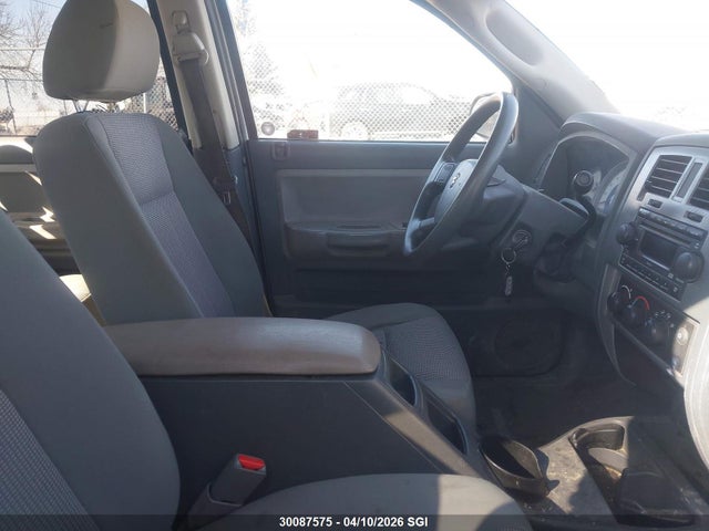 2007 Dodge Dakota Quad Slt მანქანა იყიდება აუქციონზე, vin: 1D7HW48N27S105927, აუქციონის ნომერი: 30087575