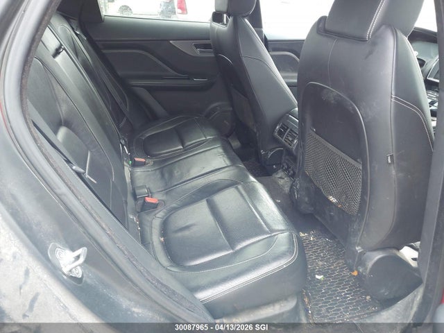 Jaguar F-PACE S 2017 SADCM2BV8HA068157 Image 8