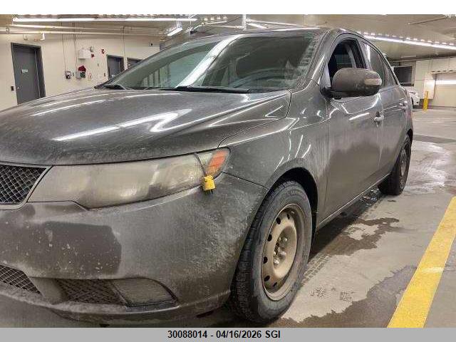 30088014 :رقم المزاد ، KNAFU4A24A5106295 vin ، 2010 Kia Forte Ex مزاد بيع
