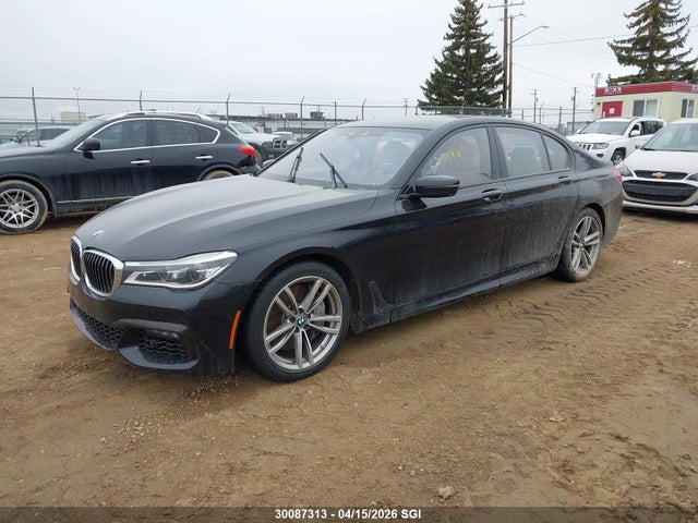 30087313 :رقم المزاد ، WBA7B0C56JG527353 vin ، 2018 Bmw 750i Xdrive مزاد بيع