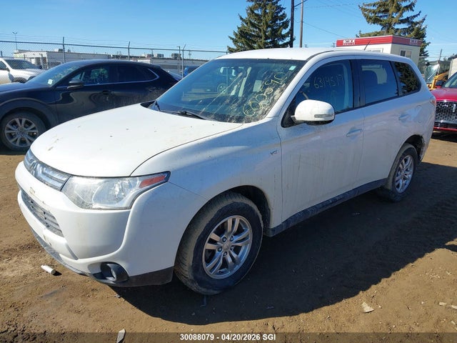 JA4JZ3AX4EZ600590 Mitsubishi Outlander Se