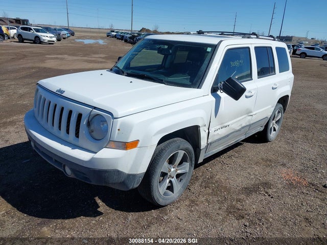 30088154 :رقم المزاد ، 1C4NJRAB3GD558337 vin ، 2016 Jeep Patriot مزاد بيع