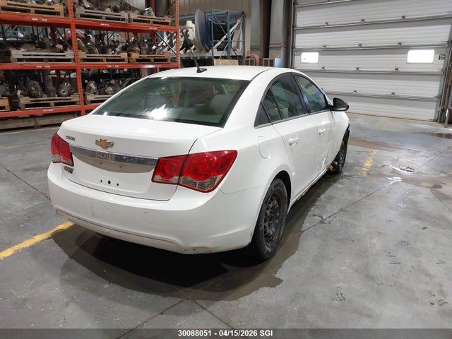 30088051 :رقم المزاد ، 1G1PA5SHXB7187701 vin ، 2011 Chevrolet Cruze Ls مزاد بيع