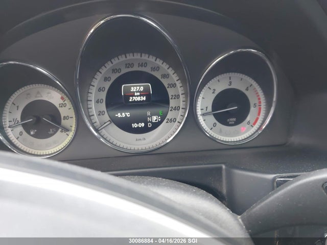 30086884 :رقم المزاد ، WDCGG0EB2FG424231 vin ، 2015 Mercedes-benz Glk 250 Bluetec مزاد بيع