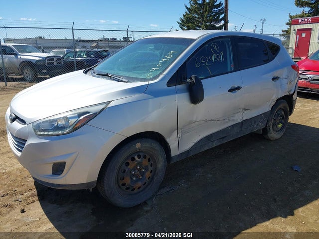 KM8JTCAF1FU040469 Hyundai TUCSON GLS