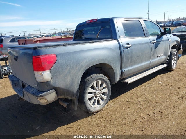 2010 Toyota Tundra Crewmax Limited მანქანა იყიდება აუქციონზე, vin: 5TFHY5F1XAX139375, აუქციონის ნომერი: 30086270