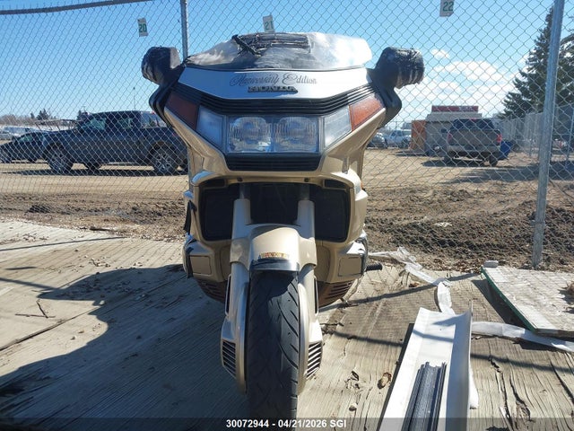 30072944 :رقم المزاد ، 1HFSC228XMA300035 vin ، 1991 Honda Gl1500 I مزاد بيع