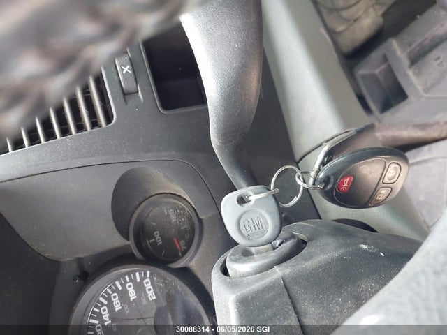 2013 Chevrolet Silverado K1500 Ls მანქანა იყიდება აუქციონზე, vin: 3GCPKREAXDG242133, აუქციონის ნომერი: 30088314