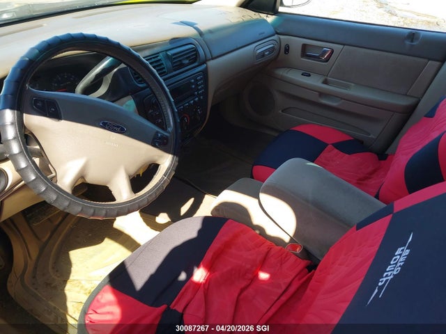 30087267 :رقم المزاد ، 1FAFP58U12G193043 vin ، 2002 Ford Taurus Se مزاد بيع