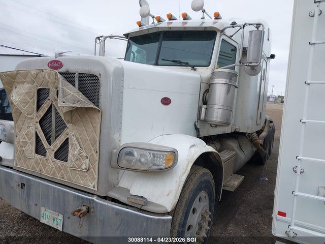 30088114 :رقم المزاد ، 1XPWD49X9CD142381 vin ، 2012 Peterbilt 388 مزاد بيع