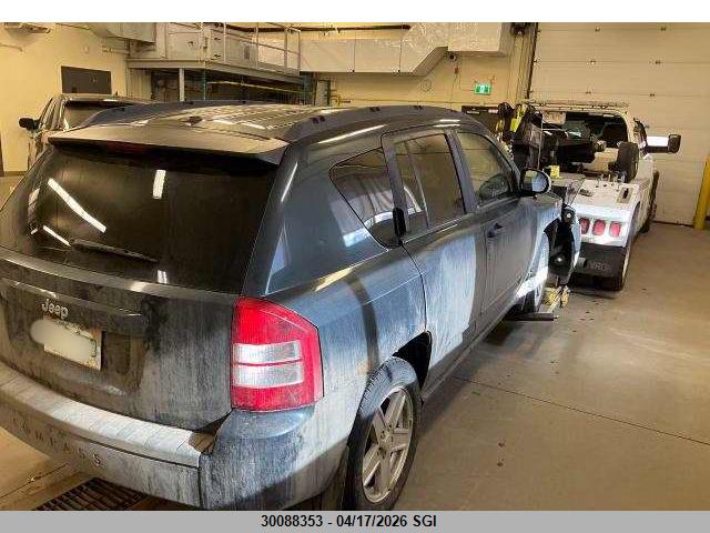 30088353 :رقم المزاد ، 1J8FF47W58D514630 vin ، 2008 Jeep Compass Sport مزاد بيع