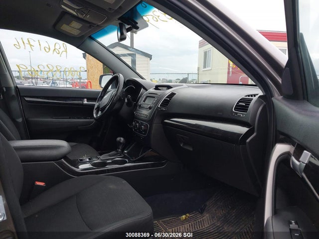 30088369 :رقم المزاد ، 5XYKTDA7XEG494288 vin ، 2014 Kia Sorento Lx مزاد بيع