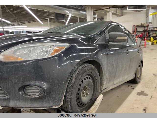 30086993 :رقم المزاد ، 1FADP3F26EL261569 vin ، 2014 Ford Focus Se مزاد بيع