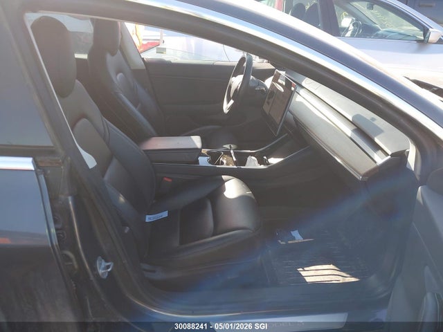 5YJ3E1EA9KF322548 Tesla MODEL 3