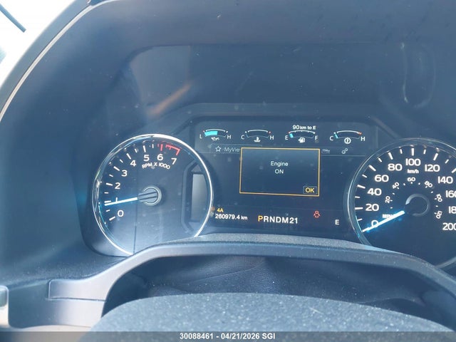 30088461 :رقم المزاد ، 1FTEW1EP5GKE88800 vin ، 2016 Ford F150 Supercrew مزاد بيع