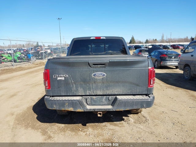 30088461 :رقم المزاد ، 1FTEW1EP5GKE88800 vin ، 2016 Ford F150 Supercrew مزاد بيع