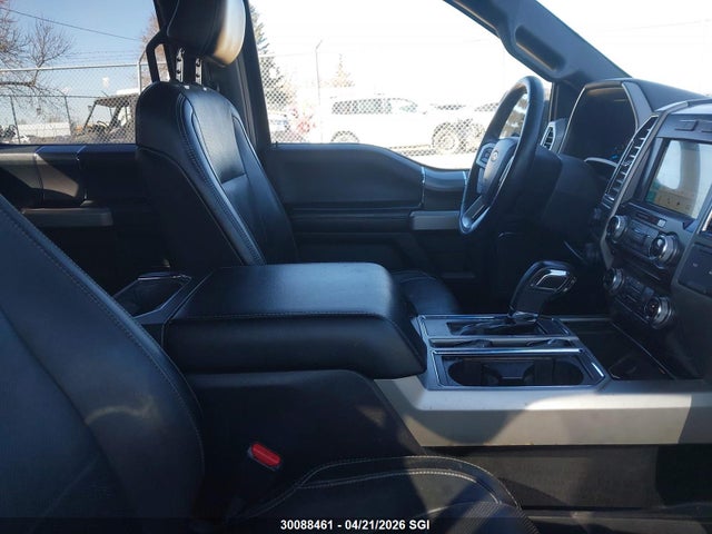 30088461 :رقم المزاد ، 1FTEW1EP5GKE88800 vin ، 2016 Ford F150 Supercrew مزاد بيع