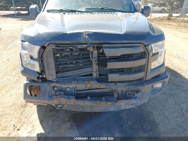 30088461 :رقم المزاد ، 1FTEW1EP5GKE88800 vin ، 2016 Ford F150 Supercrew مزاد بيع