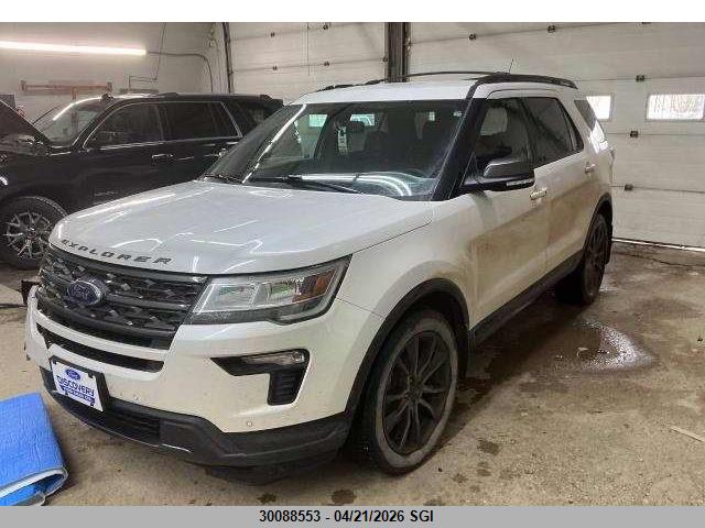 30088553 :رقم المزاد ، 1FM5K8D89JGB60817 vin ، 2018 Ford Explorer Xlt مزاد بيع