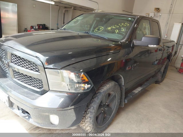 1C6RR7GTXJS169445 RAM 1500 Slt