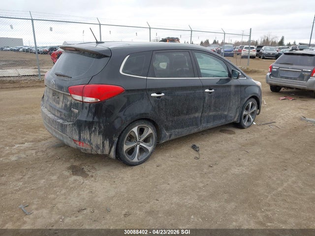 KNAHU8A31E7024236 KIA Rondo