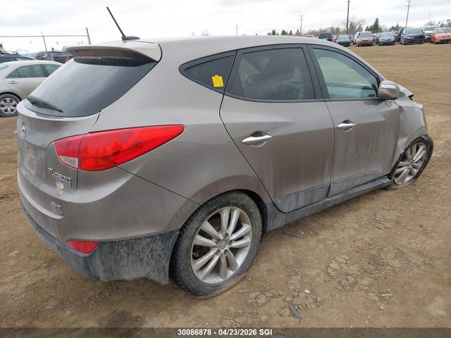2013 Hyundai Tucson Gls/limited მანქანა იყიდება აუქციონზე, vin: KM8JUCACXDU615264, აუქციონის ნომერი: 30086878