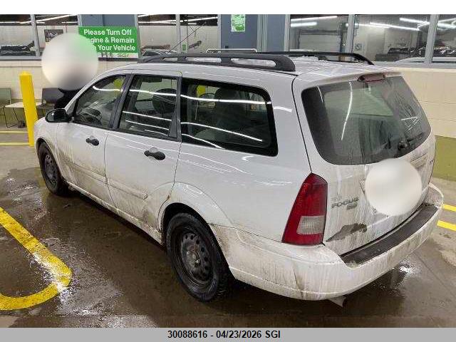30088616 :رقم المزاد ، 1FAHP36N55W128523 vin ، 2005 Ford Focus Zxw مزاد بيع