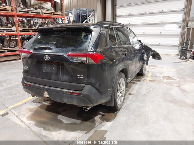 Продаж на аукціоні авто 2021 Toyota Rav4 Xle, vin: 2T3R1RFV7MC208200, номер лоту: 30087696