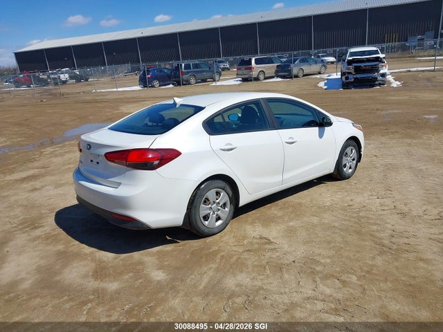 3KPFK4A78HE135530 KIA FORTE LX