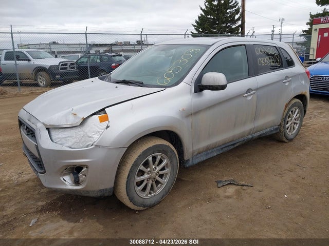 30088712 :رقم المزاد ، 4A4AJ3AU9DE605303 vin ، 2013 Mitsubishi Rvr Se مزاد بيع