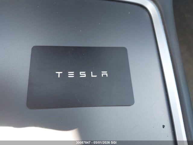 Tesla Model Y 2022 7SAYGDEFXNF391219 Image 11