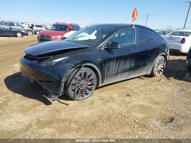 Tesla Model Y 2022 7SAYGDEFXNF391219 Image 2