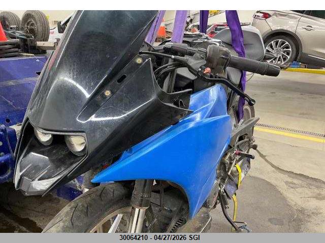 MD2JYJ406JC292664 KTM 390 Duke